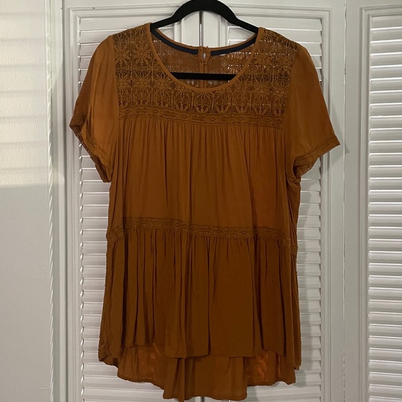 Target Brand Golden Lace Blouse - Picture 1 of 7